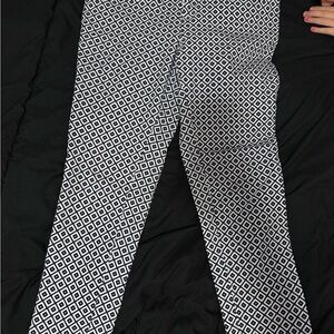 Faded Glory Navy and White Geometric Pants